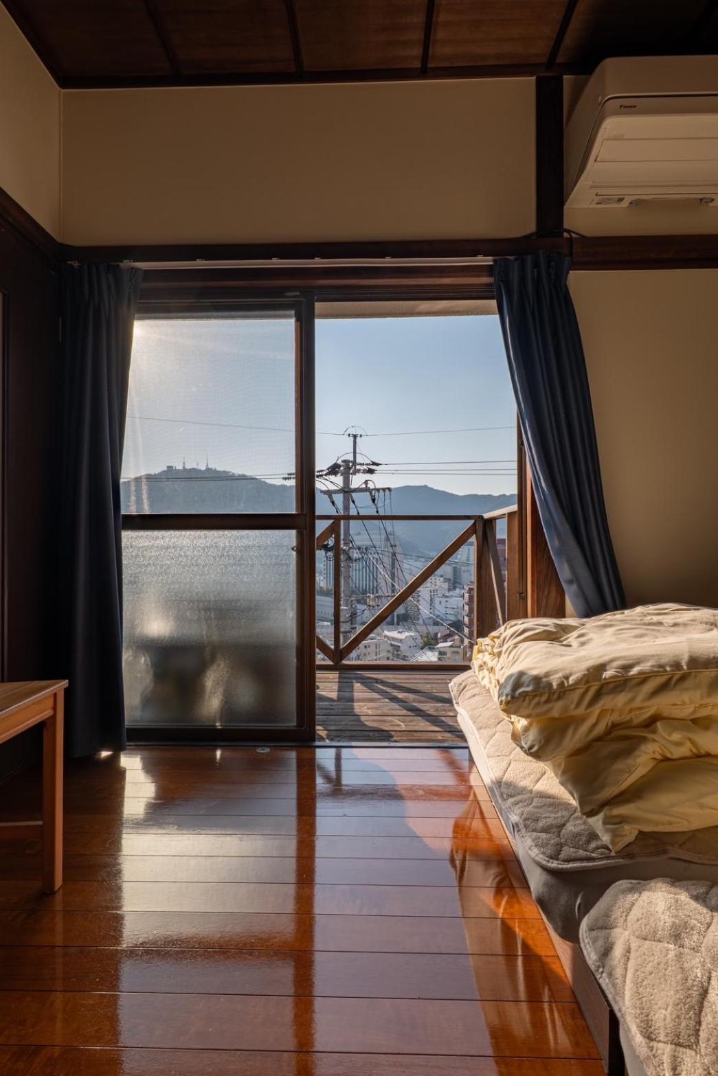 Guest House Nagasaki 2 御船蔵の我が家 2 Exteriör bild