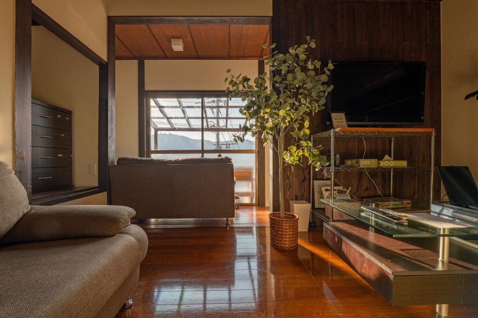 Guest House Nagasaki 2 御船蔵の我が家 2 Exteriör bild